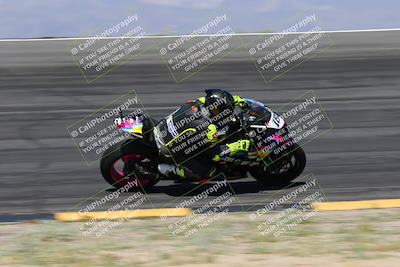 media/Apr-05-2024-Apex Assassins-CVMA Friday Practice (Fri) [[ee2ef04f2b]]/3-Racer 2/Session 3 (Bowl Speed Pans)/